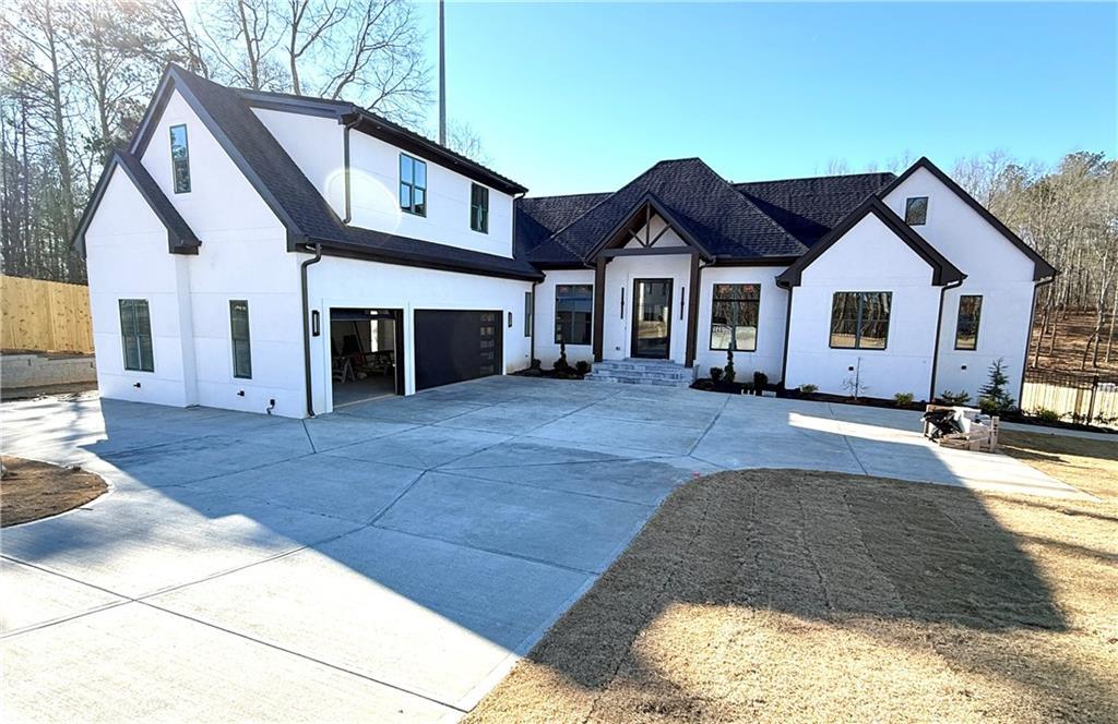 6996 Deaton Henry Rd., Flowery Branch, GA 30542