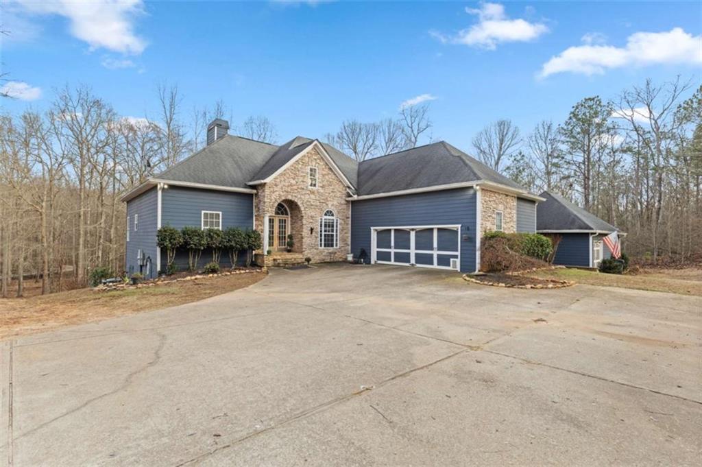 8399 E Carroll Rd., Whitesburg, GA 30185