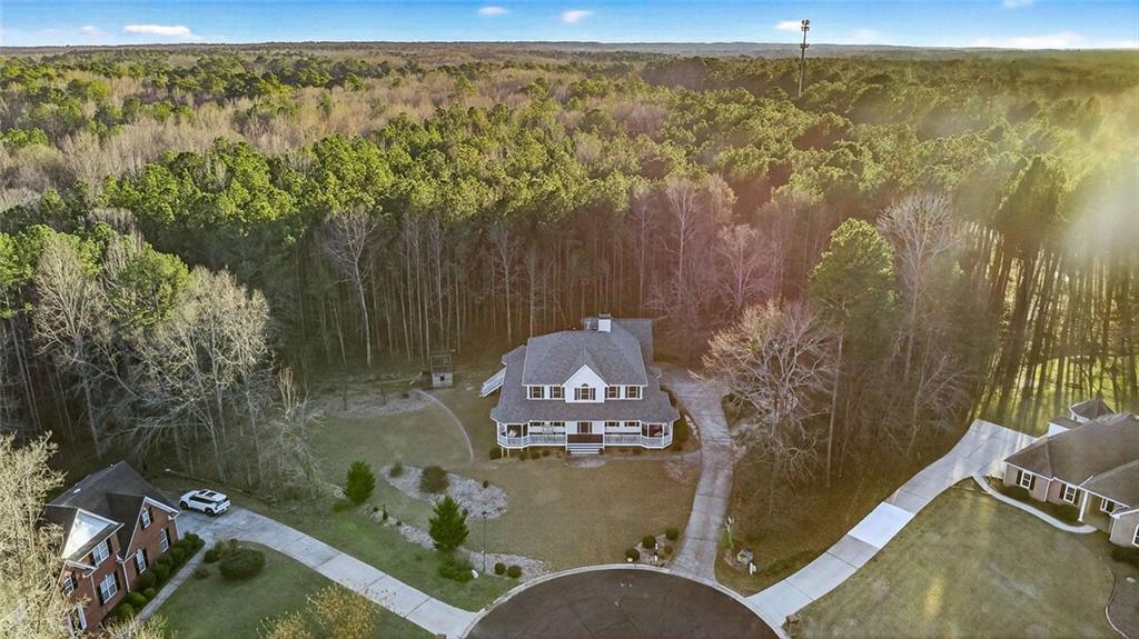 155 Canal Pl., Fayetteville, GA 30215