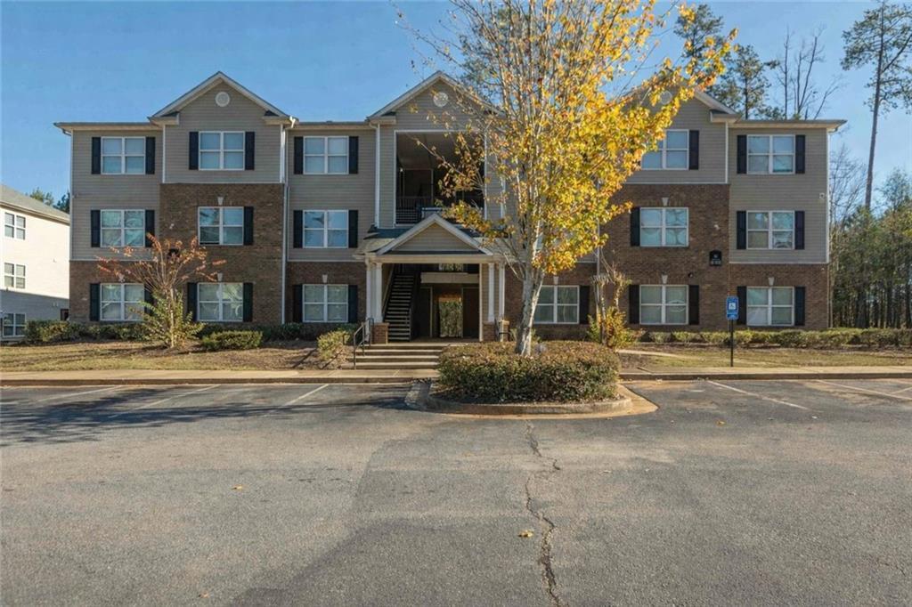 11203 Fairington Ridge Cir., Lithonia, GA 30236