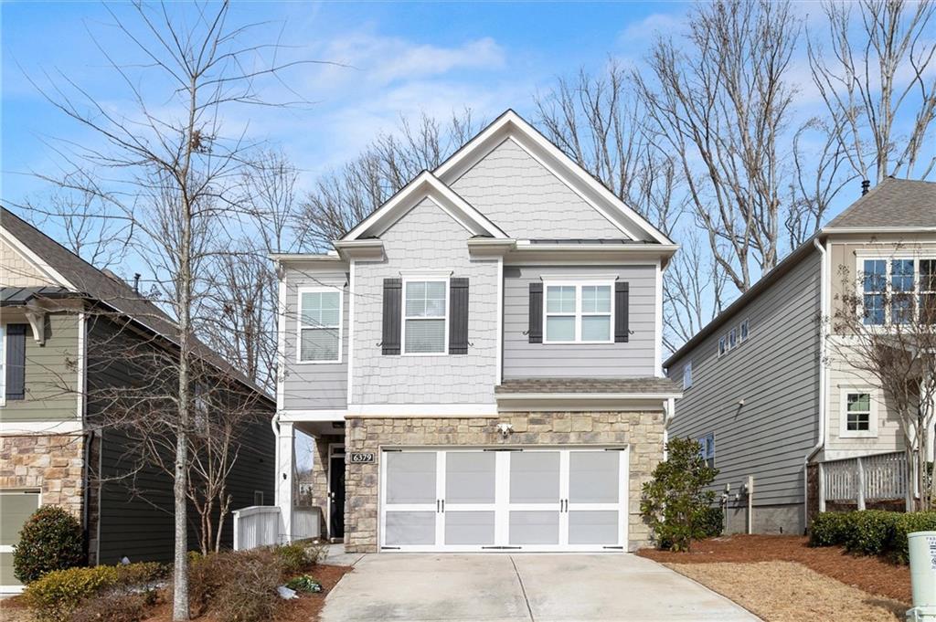 6379 Crosscreek Ln., Flowery Branch, GA 30542