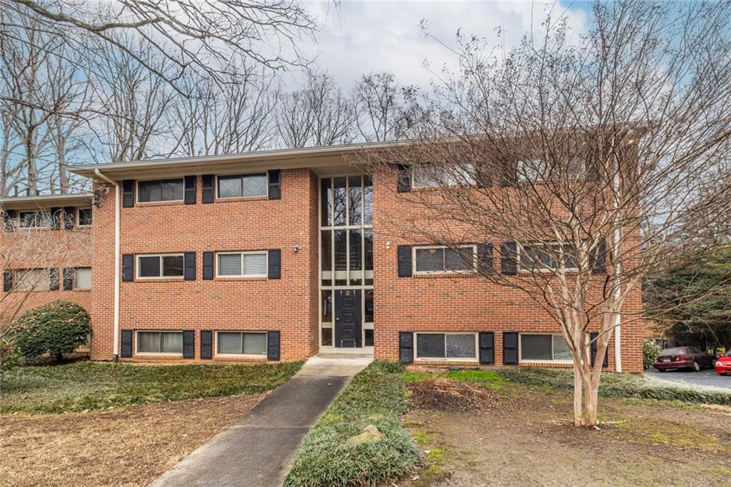 1111 Clairemont Ave. #R4, Decatur, GA 30030