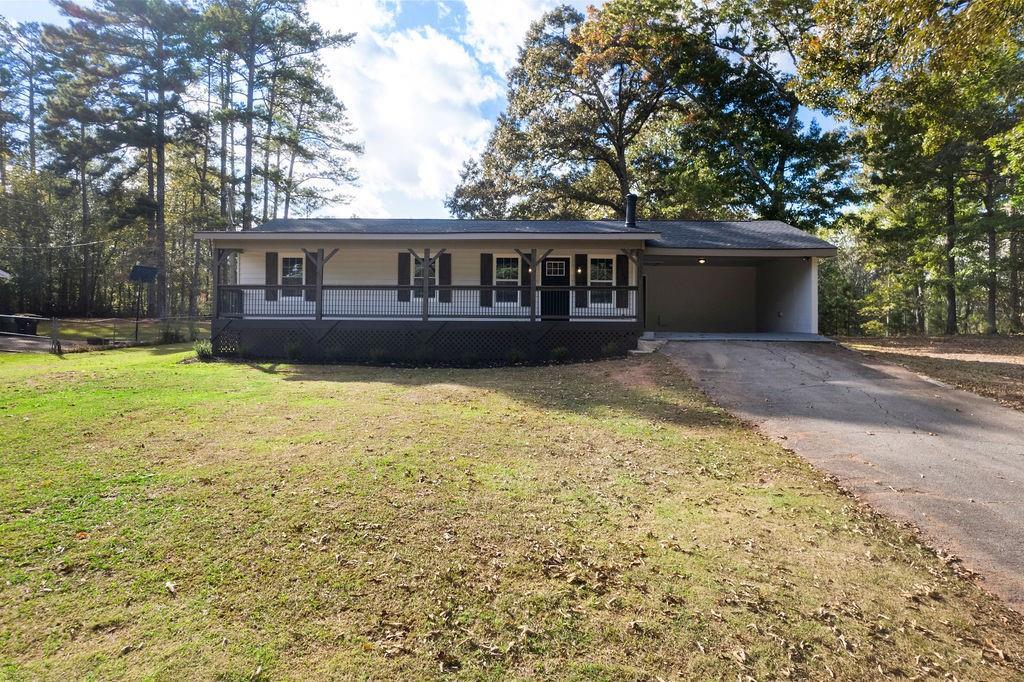 146 W Wedgewood Cir., Newnan, GA 30263