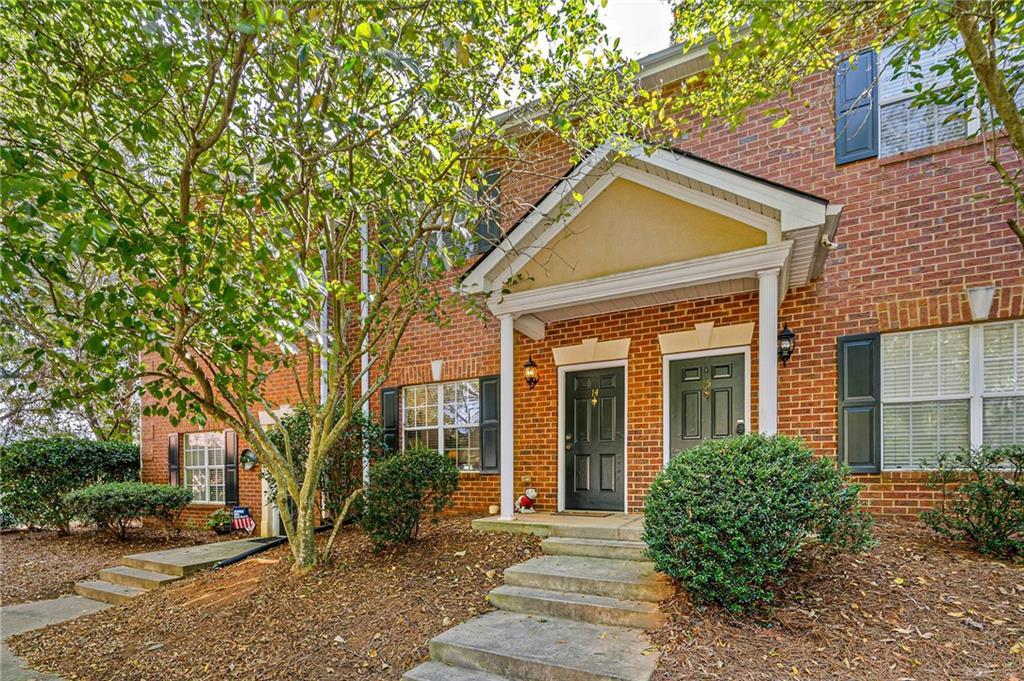 205 Woodstone Dr., Athens, GA 30606