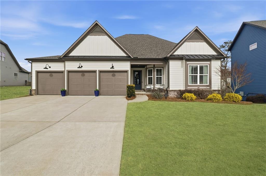 522 Edgewater Dr., Canton, GA 30115