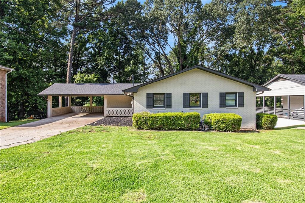 1749 W Caribaea Tr., Atlanta, GA 30316