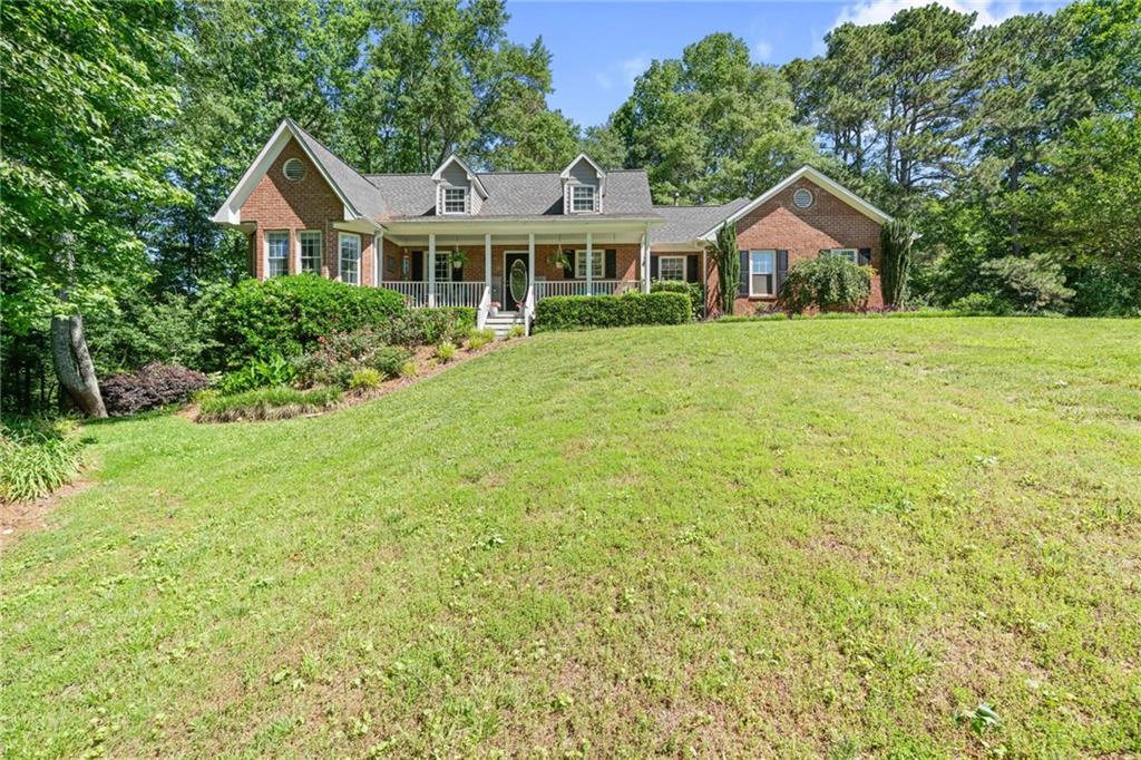 7376 Bates Dr., Cumming, GA 30040