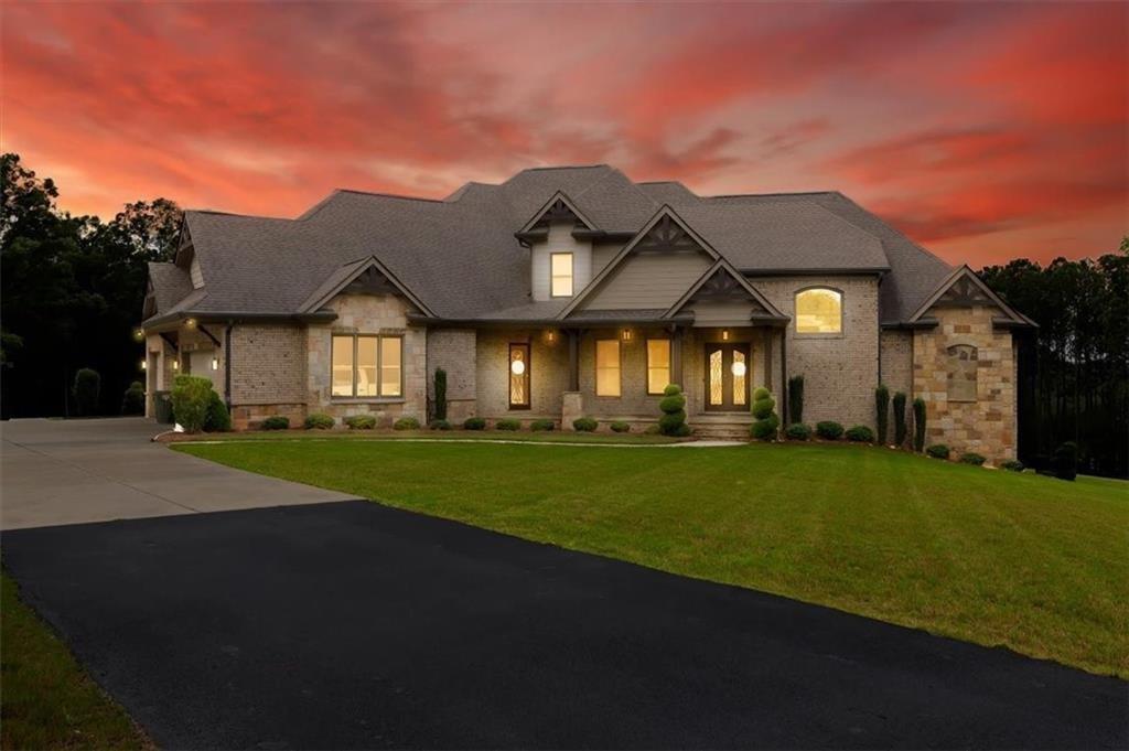 5460 Emmett Still Rd., Loganville, GA 30052