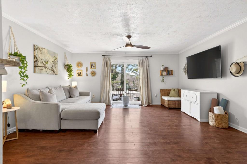 725 Dalrymple Rd. #5F, Sandy Springs, GA 30328