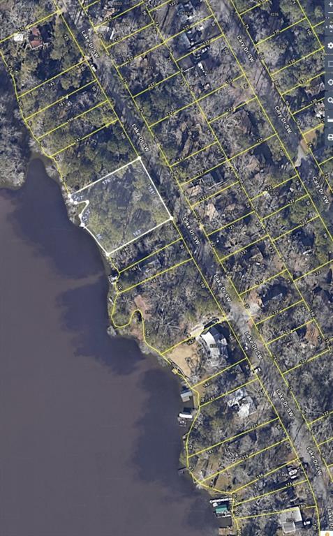 8800 Lake Dr., Snellville, GA 30039