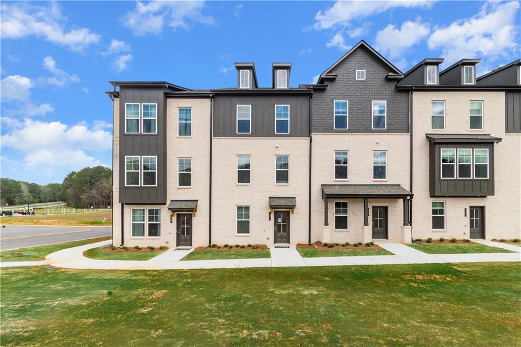 1903 Daybreak Ln., Newnan, GA 30265