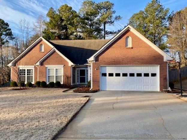 4184 Chatham Crest Ln., Buford, GA 30518