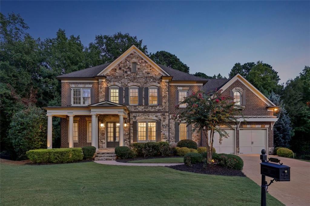 1070 Stonegrove Ln., Roswell, GA 30075