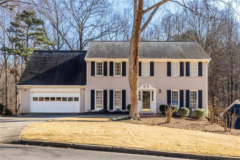 705 Springview Ct., Roswell, GA 30076