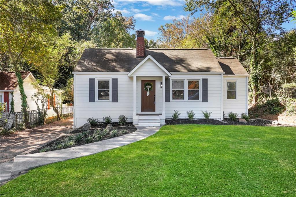 207 Walthall St., Marietta, GA 30064