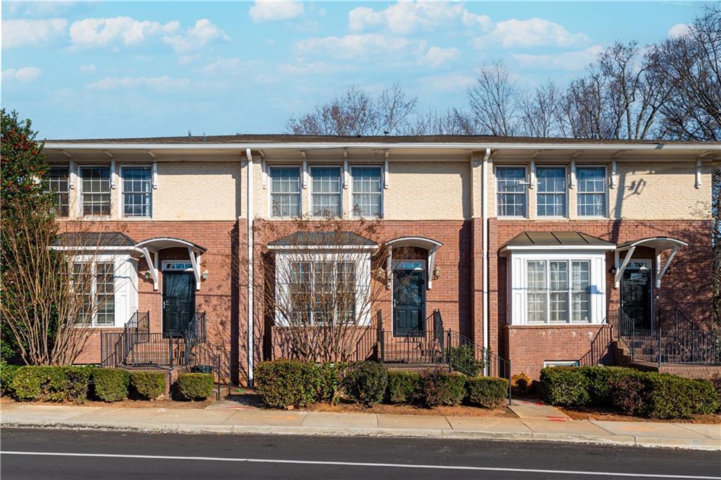 7 Chief Matthews Rd. #2B, Decatur, GA 30030