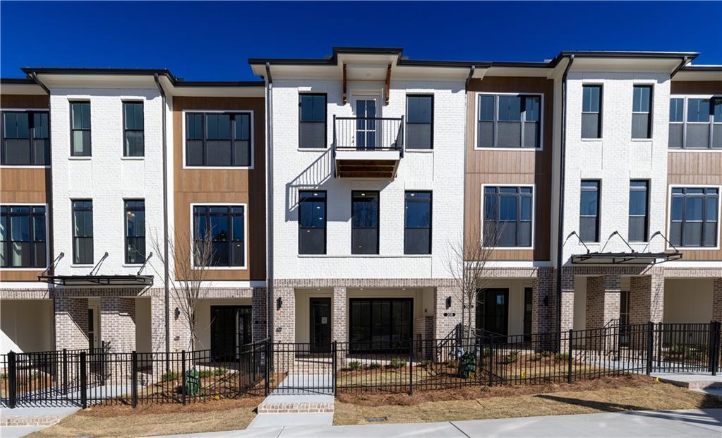 132 Iveybrooke Ln. #71, Alpharetta, GA 30009