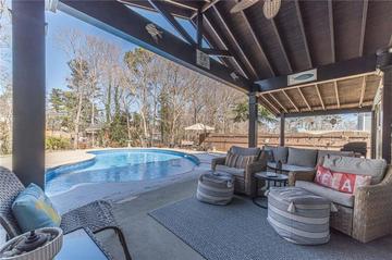 2330 Black Bear Ct., Buford, GA 30519