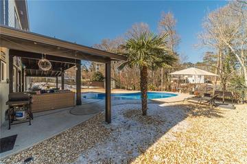 2330 Black Bear Ct., Buford, GA 30519