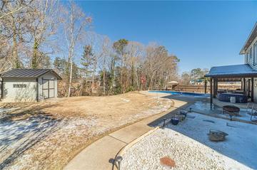 2330 Black Bear Ct., Buford, GA 30519