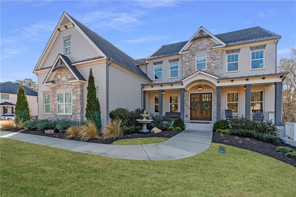 3085 Gray Hawk Ln., Roswell, GA 30076