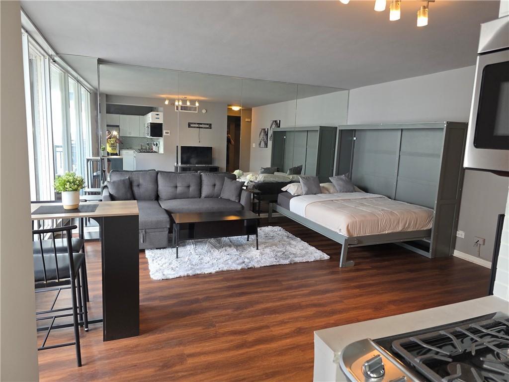 620 Peachtree St. #1916, Atlanta, GA 30308