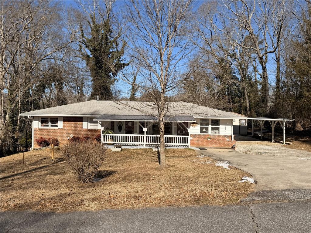 526 Poplar St., Toccoa, GA 30577