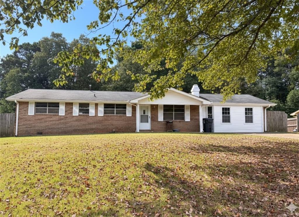 6045 S Bear Dr., Douglasville, GA 30135