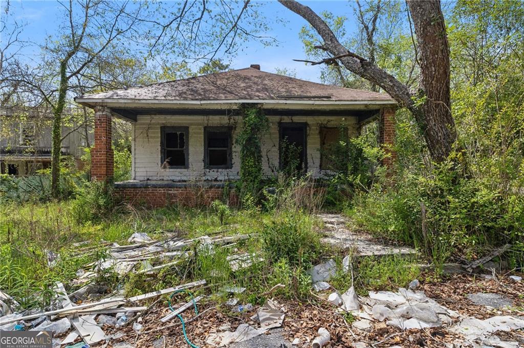 916 Opry Ave., Macon, GA 31217