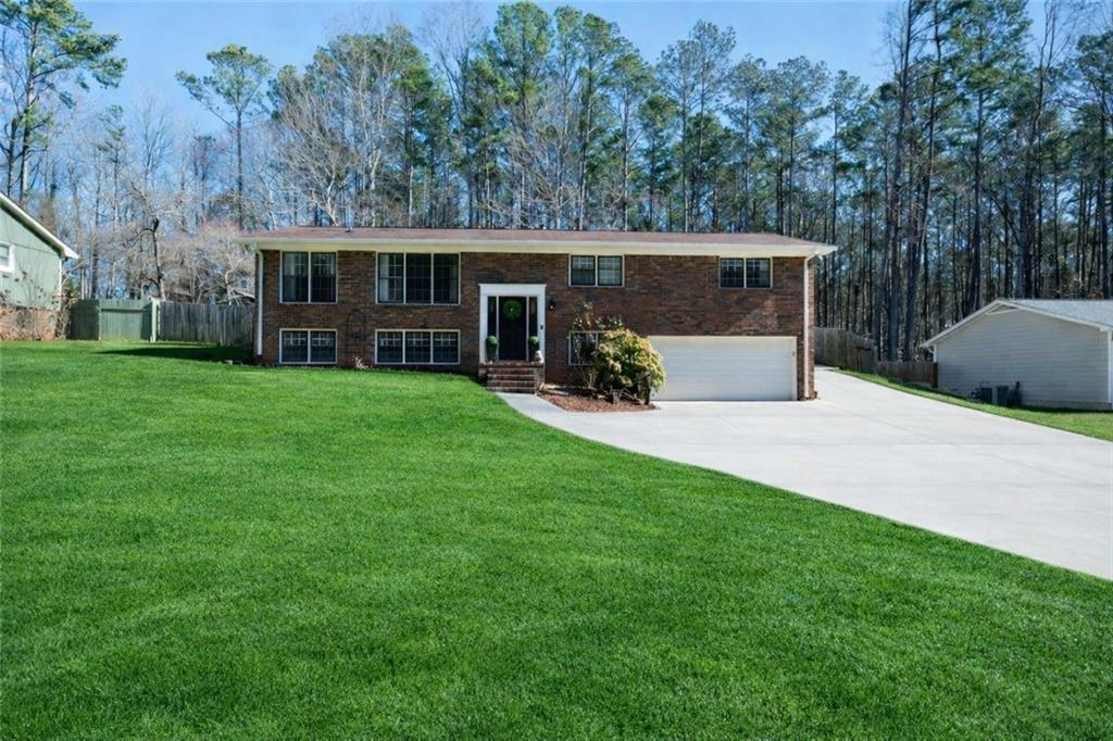 670 Teague Dr., Kennesaw, GA 30152