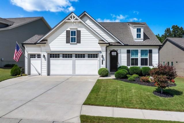 215 Silver Ct., Hoschton, GA 30548