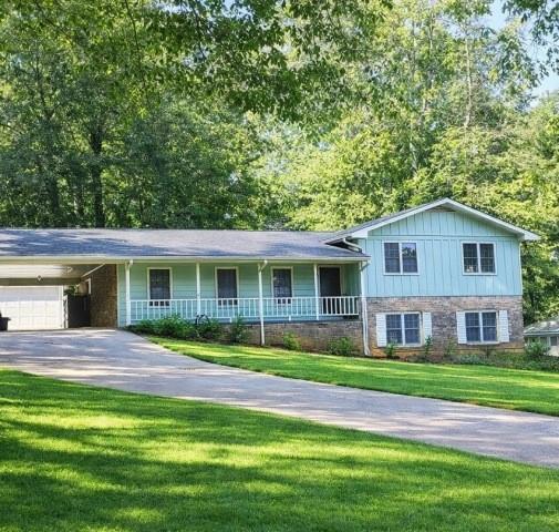 4362 White Oak Dr., Sugar Hill, GA 30518