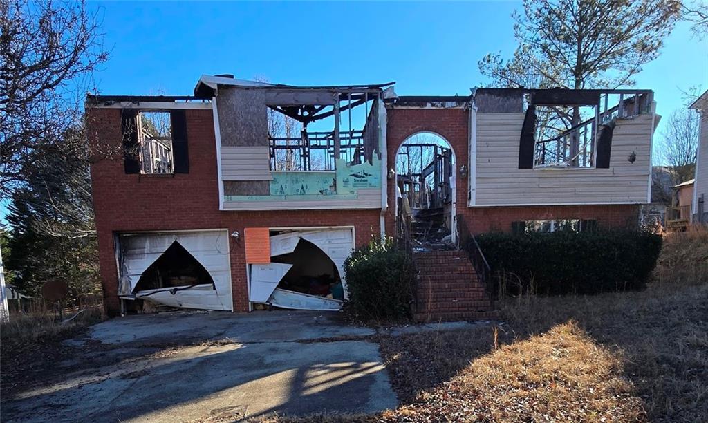 6406 Castle Court Way, Lithonia, GA 30058