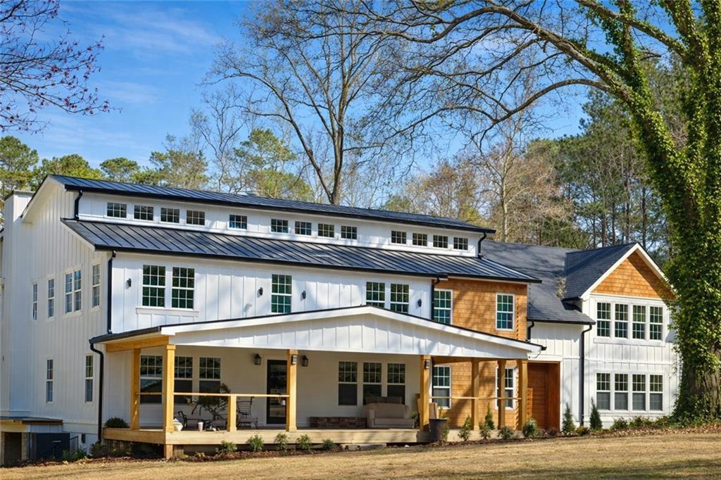 351 Longview Rd., Fayetteville, GA 30214