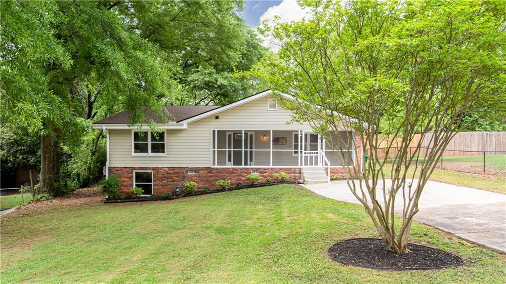 848 East Ave., Scottdale, GA 30079