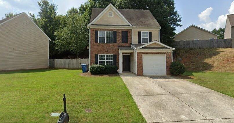 381 Double Creek Dr., Lawrenceville, GA 30045
