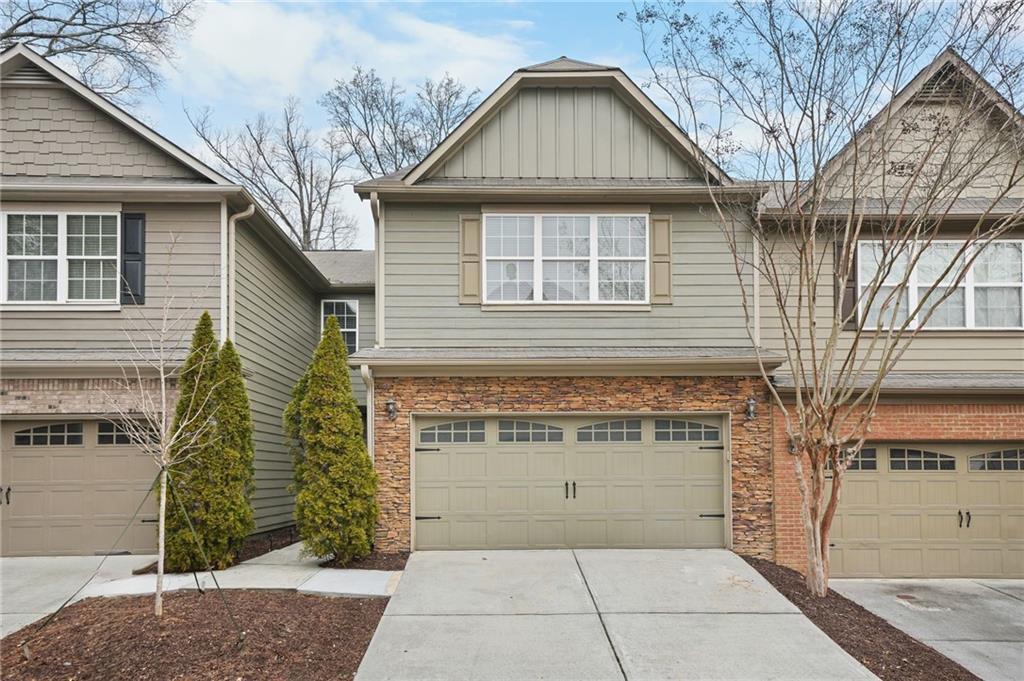 2324 Whiteoak Ln., Smyrna, GA 30080