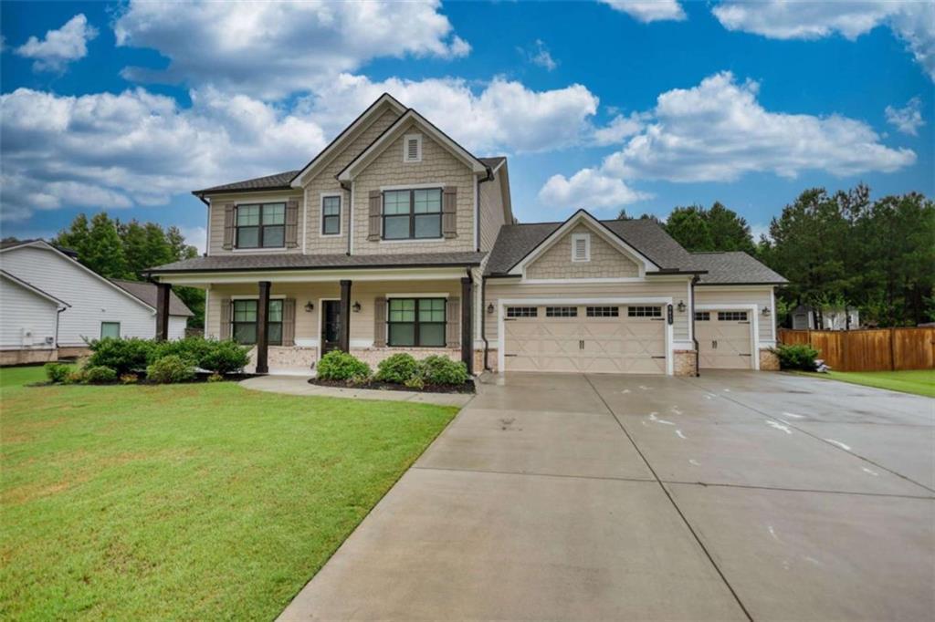 2412 Waterside Dr., Monroe, GA 30655