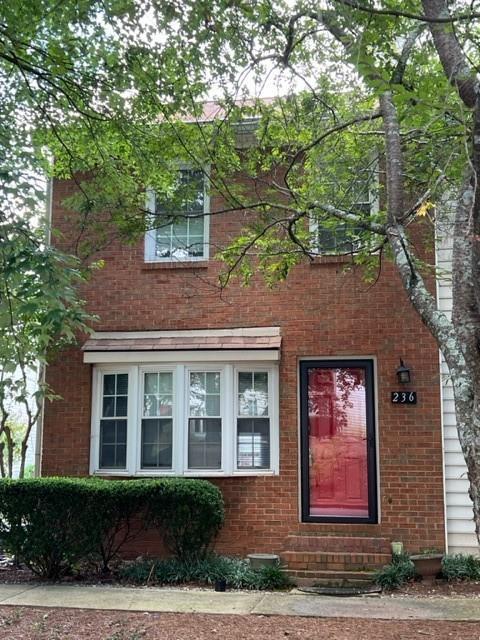 236 Chads Ford Way, Roswell, GA 30076