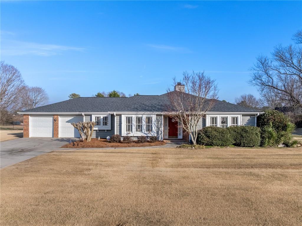 3492 Rosebud Rd., Loganville, GA 30052