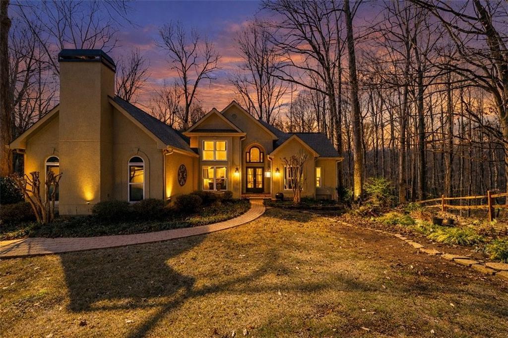 4560 Bellmonte Dr., Cumming, GA 30040