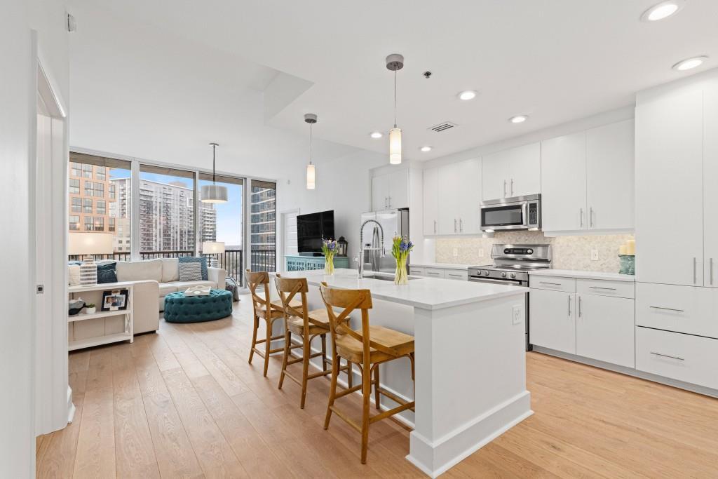 1080 Peachtree St. #1504, Atlanta, GA 30309