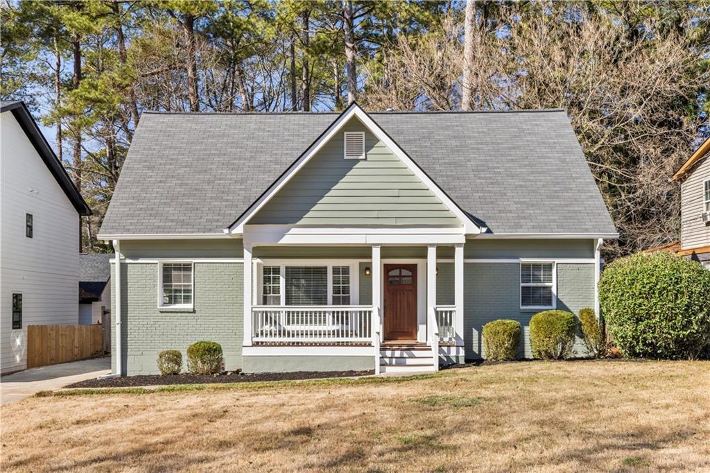 1498 Deerwood Dr., Decatur, GA 30030