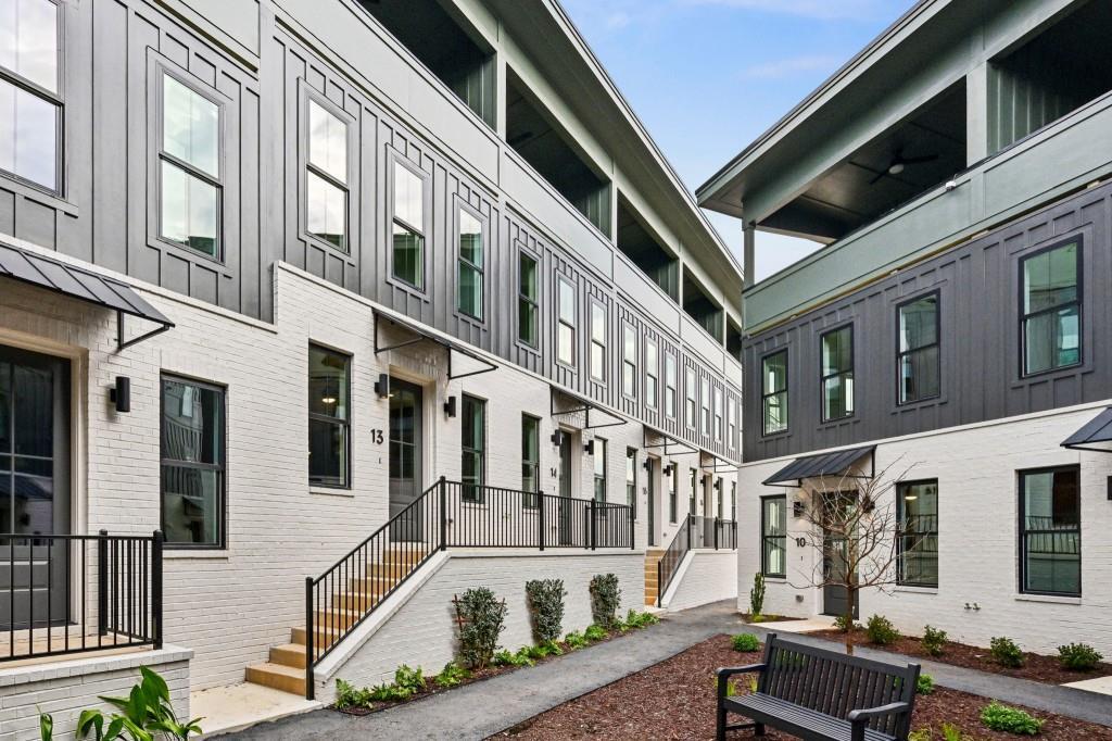 1160 Boulevard #13, Atlanta, GA 30312