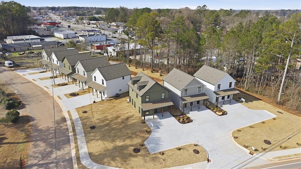 97 Carroll Cir., Carrollton, GA 30117