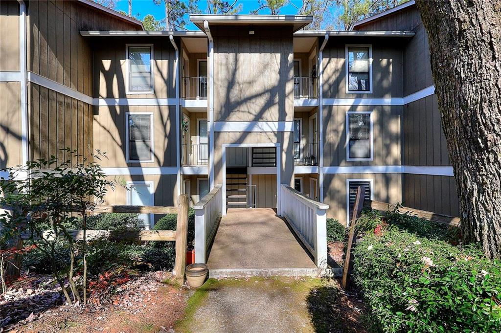 5137 Roswell Rd. #6, Sandy Springs, GA 30342
