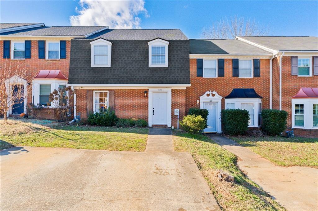 1525 Paces Ferry North Dr, Smyrna, GA 30080