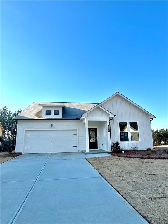 218 Groveton Ct., Euharlee, GA 30145