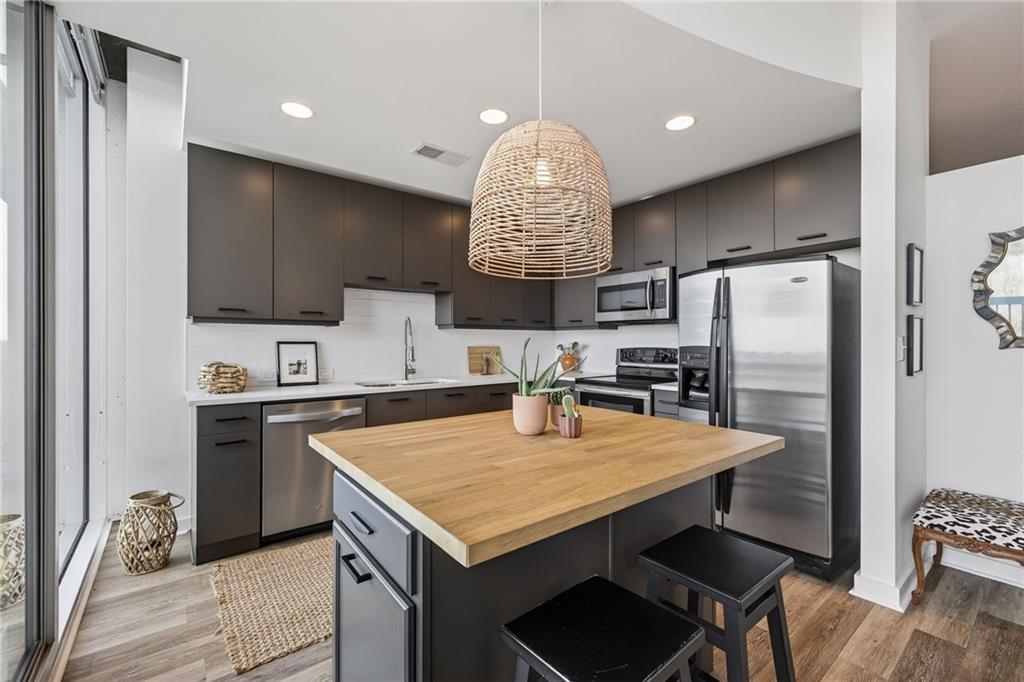 3300 Windy Ridge Pkwy. #1019, Atlanta, GA 30339