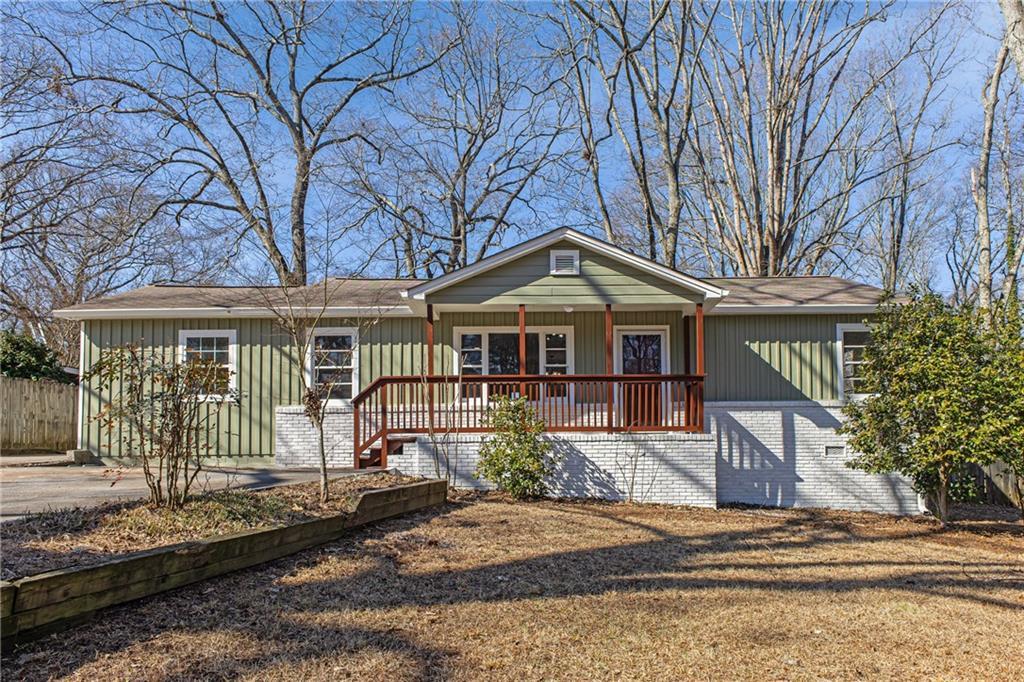 5800 Crabapple Dr., Mableton, GA 30126